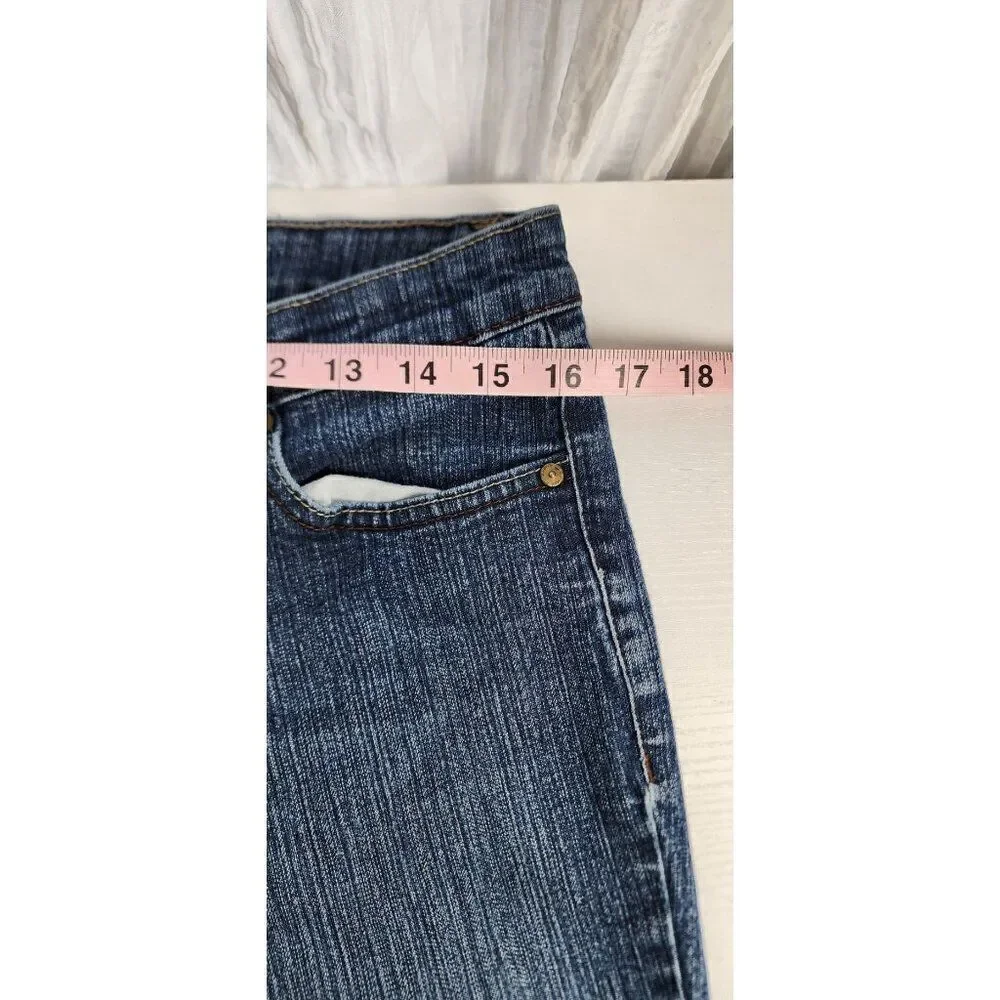 Nine West Size 12 Straight Leg Distressed Jeans - Picture 6 of 10